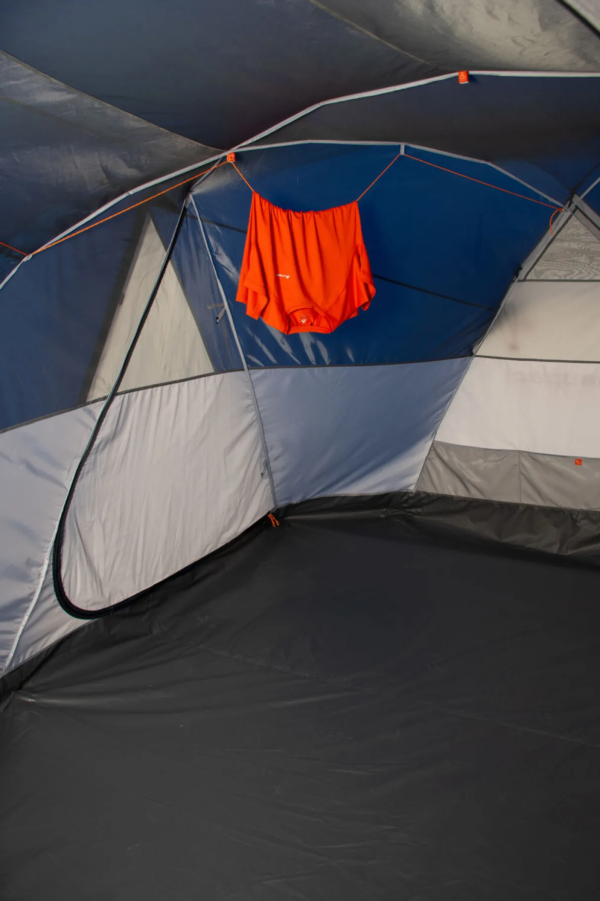 Macpac Family Tents> Solstice 4 Person Tent