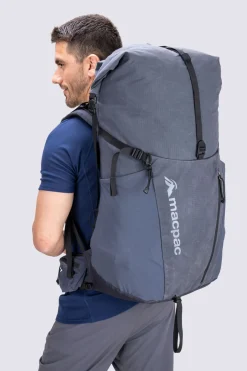 Macpac Hiking><noscript><img width=