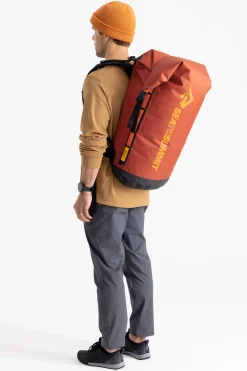 Macpac Water Sports><noscript><img width=