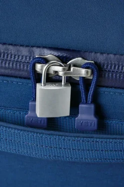 Macpac Duffels><noscript><img width=